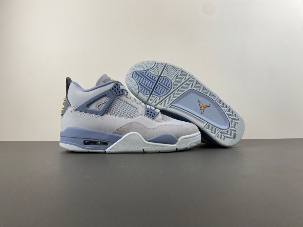 2025 Air Jordan 4 Retro UNC Tar Heels Player Exclusive - PE Promo Sample