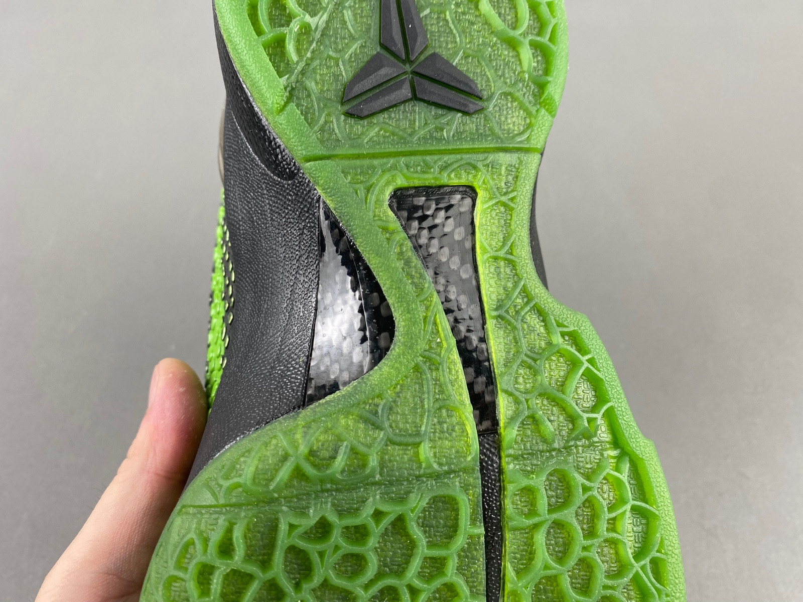 Nike Zoom Kobe 6 Supreme 