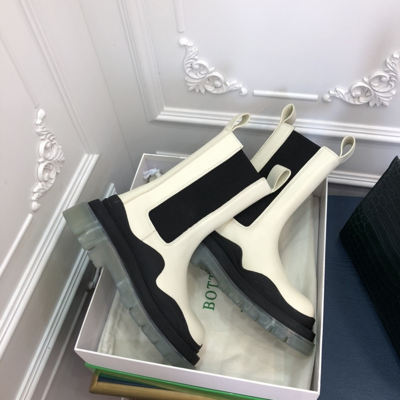 Bo*te*ga ve*ne*ta sneaker