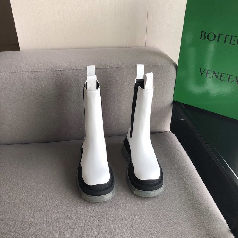 Bo*te*ga ve*ne*ta sneaker