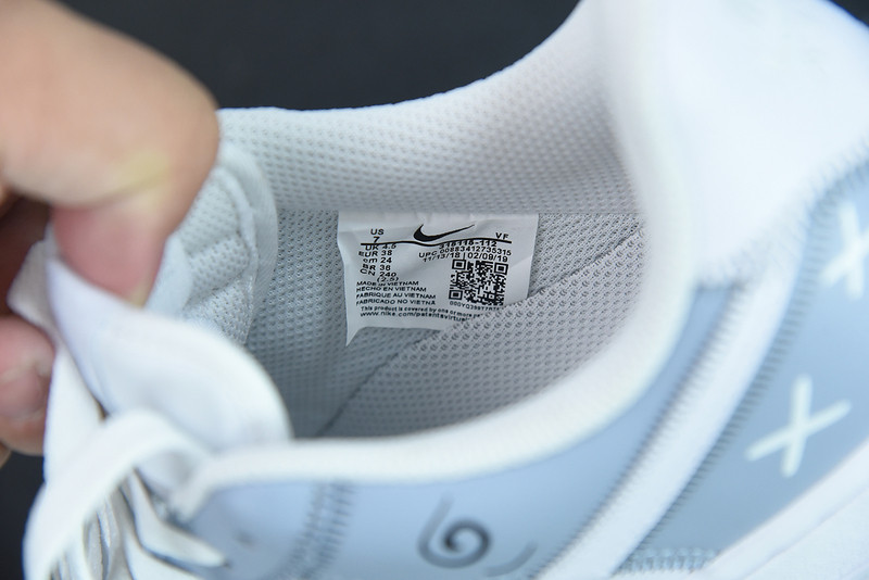 kaws x nike air force 1 low cw2288-111