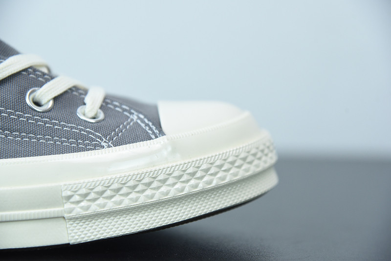 cdg play x converse grey