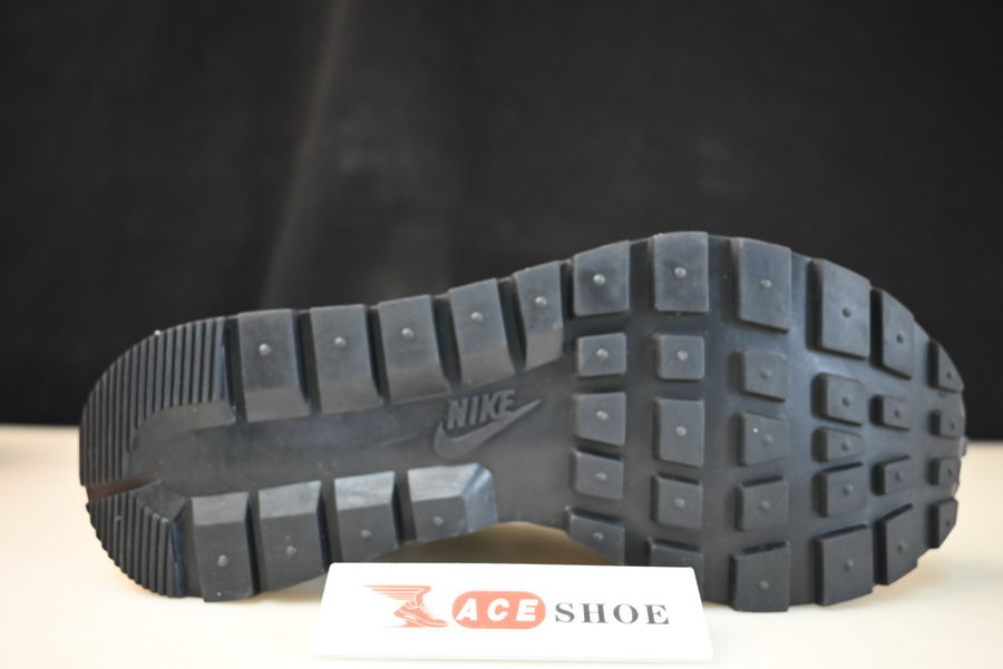 sacai x nike ldvaporwaffle mix low “green gusto” dr5209-300