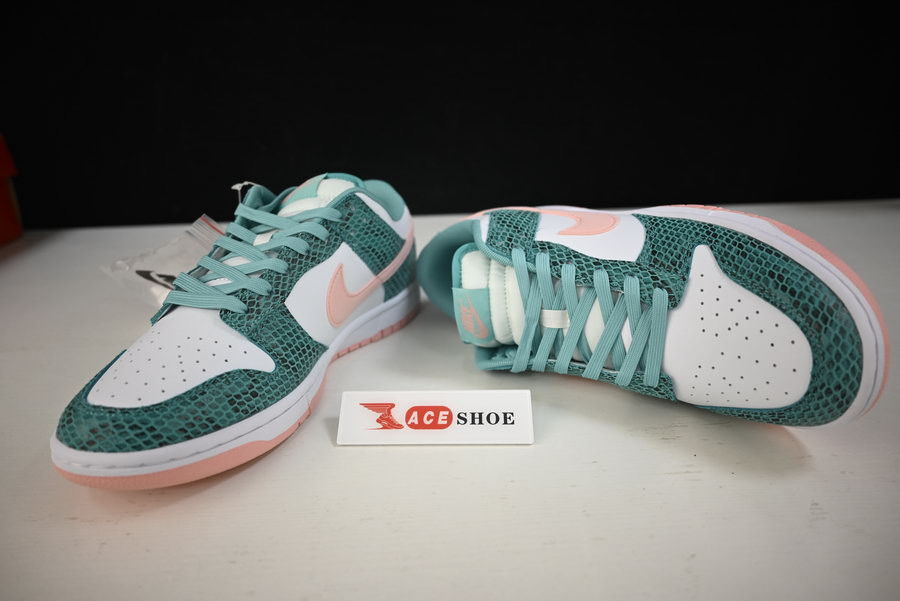 nike dunk low “snakeskin” dr8577-300