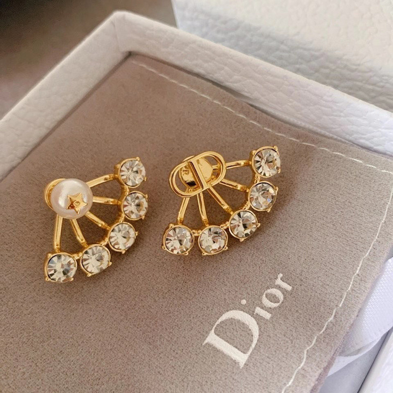 d10r earring