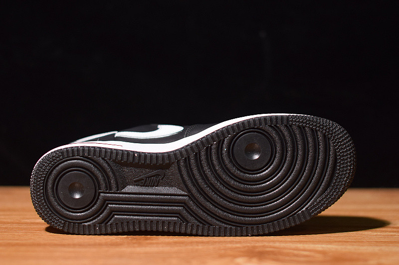 nike force 1/S*p*e /cdg "commes des garcons" ar7623-001