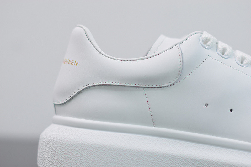 alexer mceen sneakers