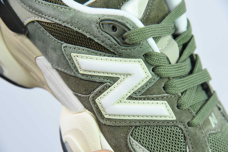 new balance sneaker