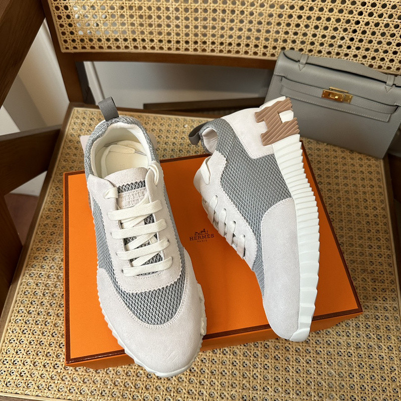 H**mes sneaker