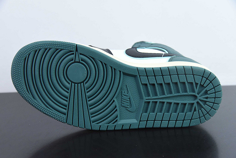 air jordan 1 mid "white/black/oxidized green" fq7818-100