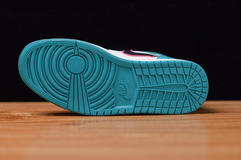 air jordan 1 mid south beach 852542-306