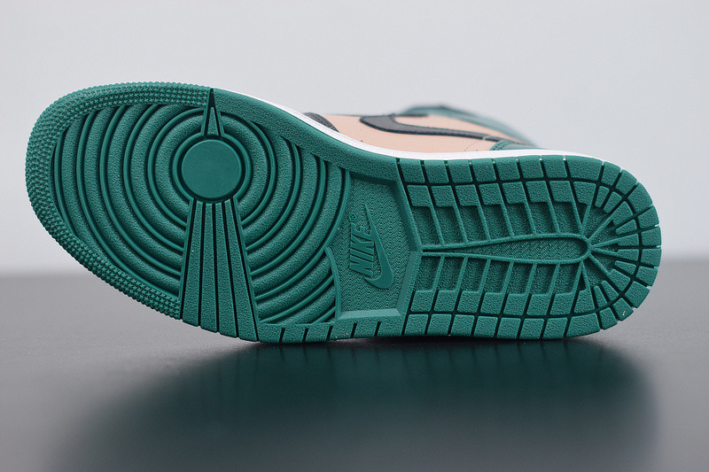 air jordan 1 high cracked metallic leather ah7389-203