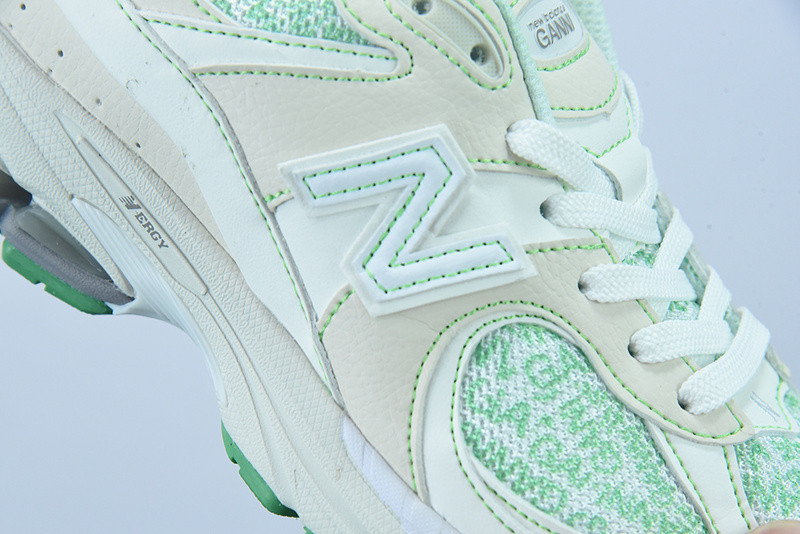 new balance sneaker