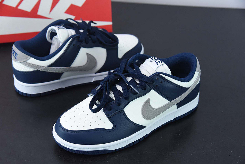 nike dunk low “midnight navy” fd9749-400