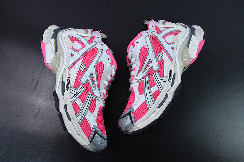 Ba*len*cia*ga runner sneaker