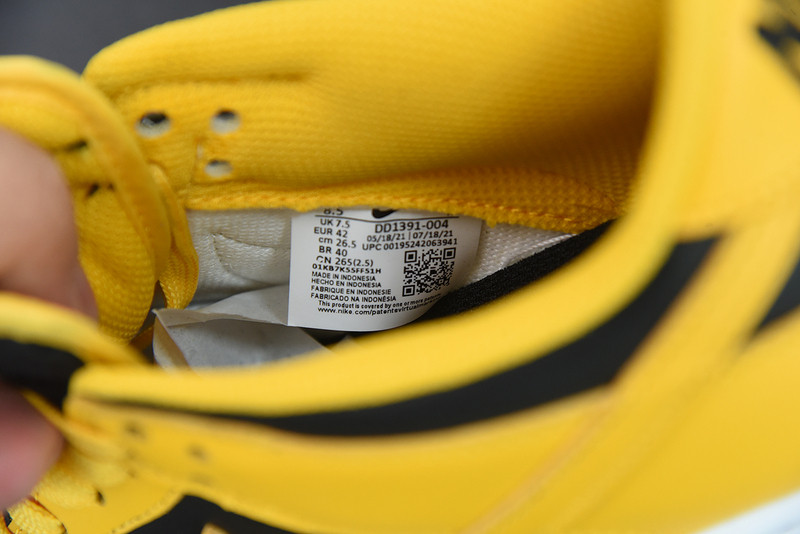 nike dunk low “golderod” dd1391-004