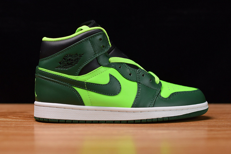 air jordan 1 mid "hulk" 554724-330