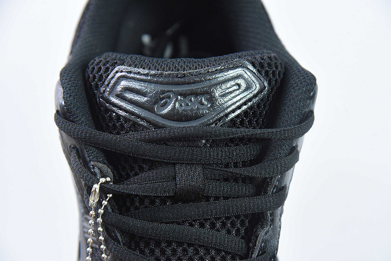 As*ic*s gel kayano 14 