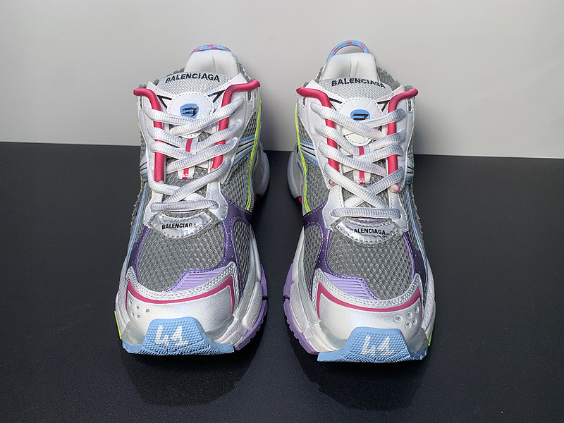 Ba*len*cia*ga runner sneaker