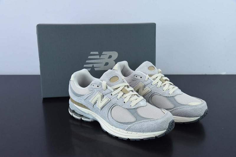 new balance sneaker