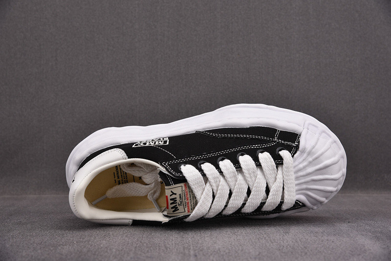 Ma*s*n mihara yasuhiro sneaker