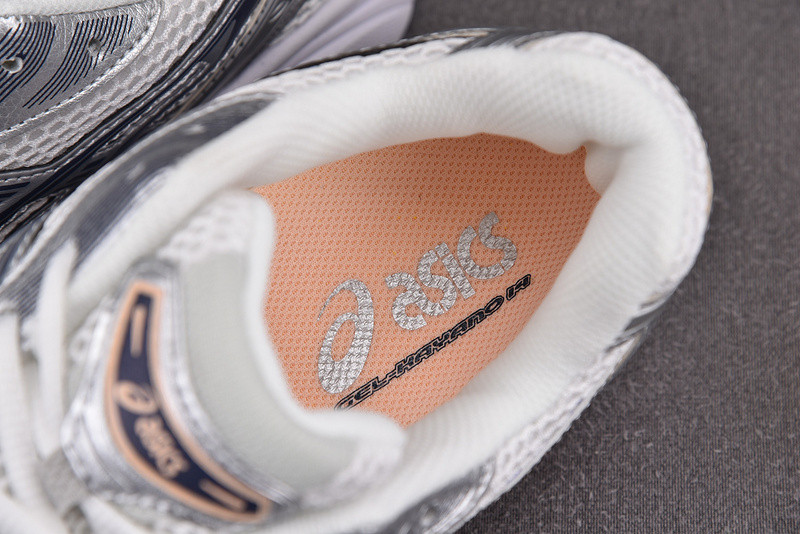 As*ic*s gel kayano 14 