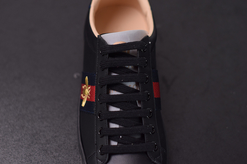 g*u*i ace embroidered low-top sneaker