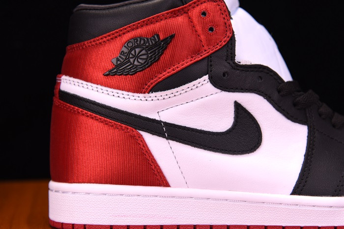 air jordan 1 satin black toe cd0461-016